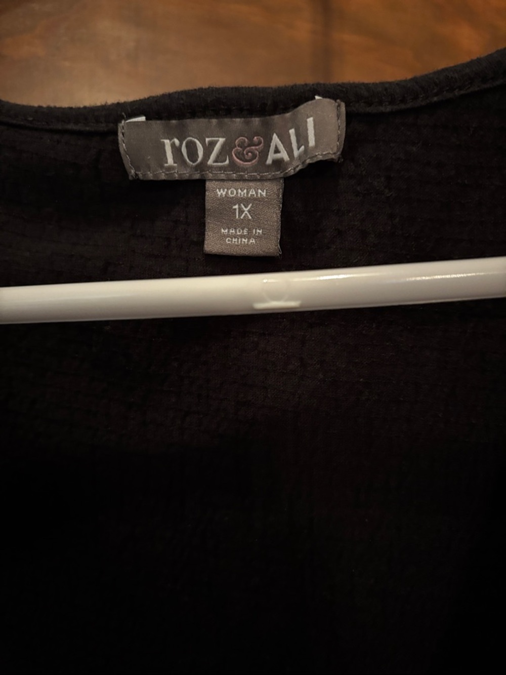 Roz & Ali Black Paisley Smocked-Waist V-Neck Tunic - Picture 2 of 3